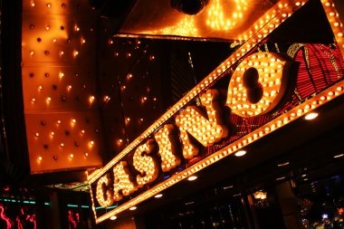 oribet JILI roulette wheel with betting layout and live dealer interaction